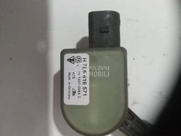 senzor nivelacije za Volkswagen Touareg od 2005. do 2009. god.