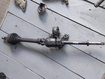 poluosovina desna 1,9d za Peugeot 306