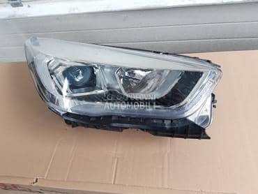 Xenon Far Kuga 2 za Ford Kuga od 2013. do 2017. god.