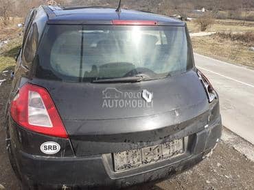 gepek vrata za Renault Megane