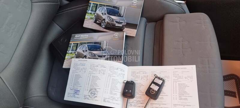 Opel Meriva 1.4 benc COSMO