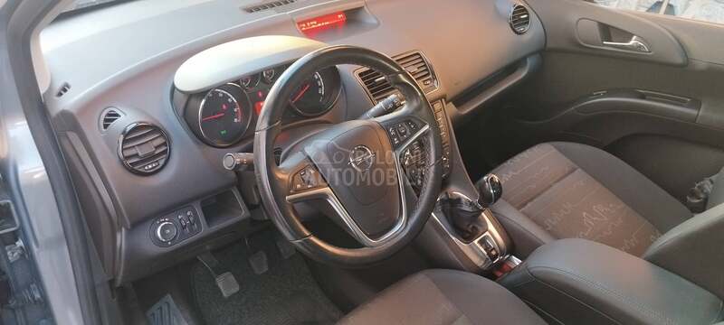 Opel Meriva 1.4 benc