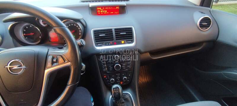 Opel Meriva 1.4 benc COSMO
