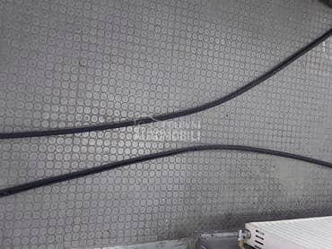 Lajsna lajsne krova za Peugeot 206