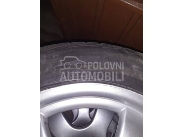Vredestein 225/55 R17 Letnja