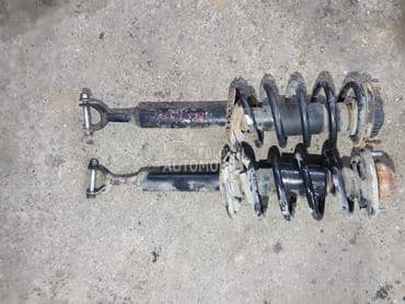 Prednji Amortizeri za Volkswagen Passat B5.5