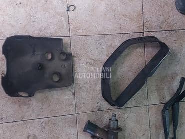 plastika oko volana za Peugeot 106