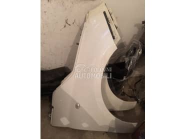 desno krilo za Fiat 500 od 2007. do 2017. god.