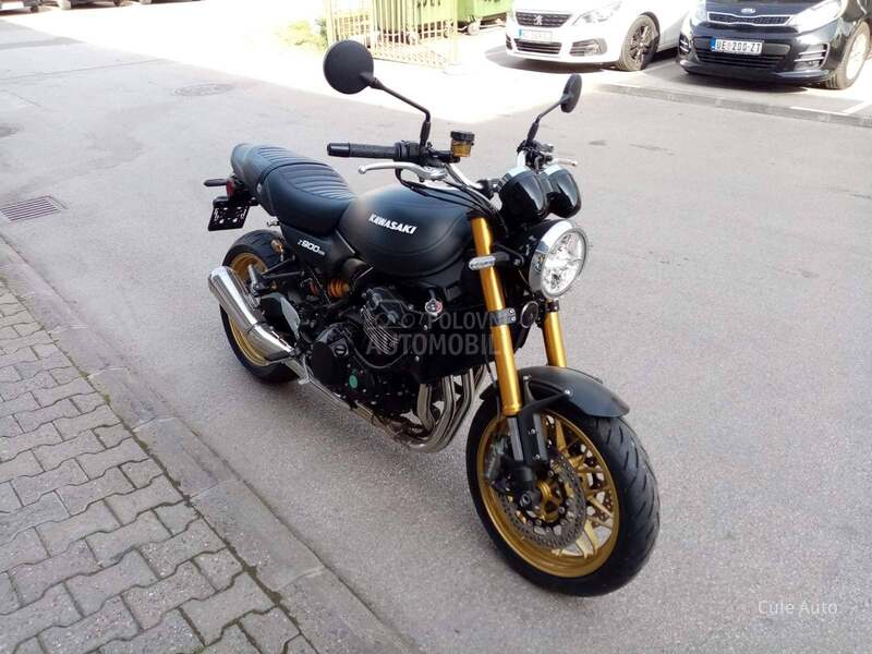 Kawasaki Z900RS