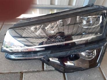 DESNI FAR za Škoda Karoq