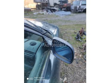 Retrovizor za Audi A4 od 1996. do 1999. god.