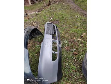 Prednji branik za Audi A4 od 1996. do 1999. god.