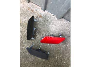 Poklopac prskalice u braniku za Audi A3 od 2013. do 2019. god.