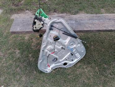 zadnja leva brava za Hyundai i30