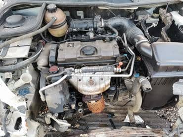 motor 1.1 za Peugeot 206