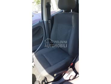 sediste za Seat Cordoba