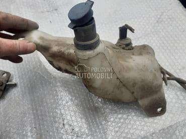 posuda brisaca..motoric prskal za Fiat Punto od 2004. do 2011. god.