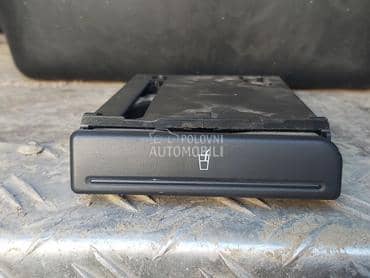 Kasetica za Audi A4 od 2001. do 2008. god.