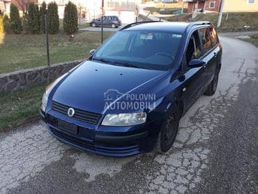 Fiat Stilo -  kompletan auto u delovima