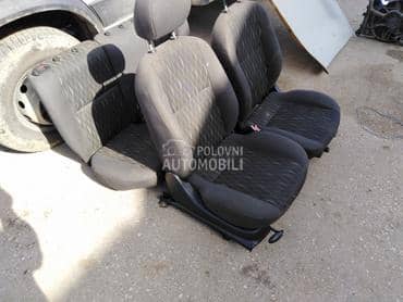 sedista za Ford Focus