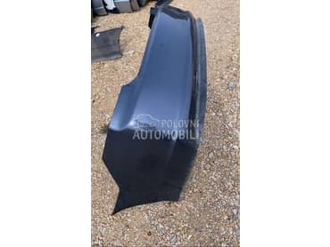 Branik zadnji za Honda Accord od 2006. do 2008. god.