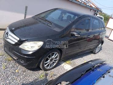 Mercedes Benz B 150 2005. god. -  kompletan auto u delovima