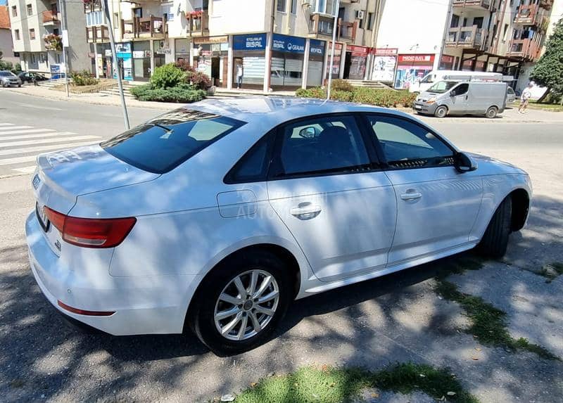 Audi A4 2.0 TDI QUATTRO