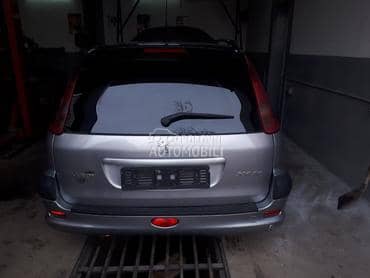 branik zadnji karavan za Peugeot 206 od 2001. do 2009. god.