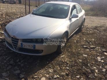 branici za Alfa Romeo 159 od 2005. do 2011. god.