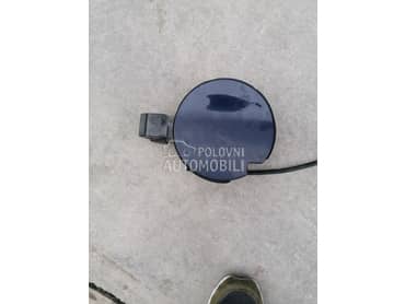 poklopac rezervoara za Fiat Doblo od 2010. do 2015. god.