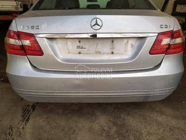 Stop svetla i stop lampe za Mercedes Benz E 200, E 220, E 250 ... od 2009. do 2012. god.