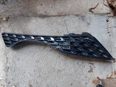 desna resetka u braniku za Nissan Juke