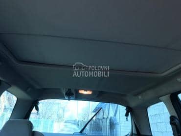 Nebo sa panoramom za Peugeot 307