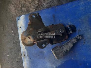 drzac nosac rezervnog tocka za Renault Grand Scenic od 2003. do 2009. god.