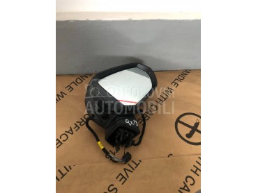 Suvozacev retrovizor za Audi Q2