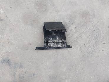 piksla pepeljara za Peugeot 307