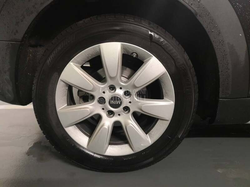 MINI Countryman 2.0D AT8