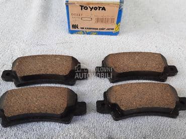 Pločice zadnje za Toyota Corolla od 2002. do 2007. god.