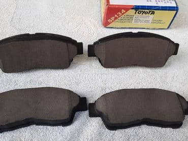 Pločice prednje za Toyota Picnic od 1991. do 2002. god.