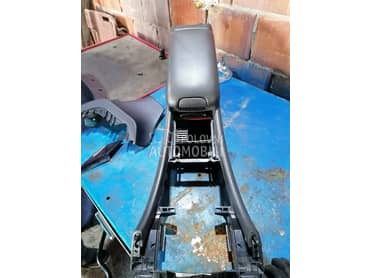 naslon za ruku za Mercedes Benz C 220 od 2001. do 2007. god.