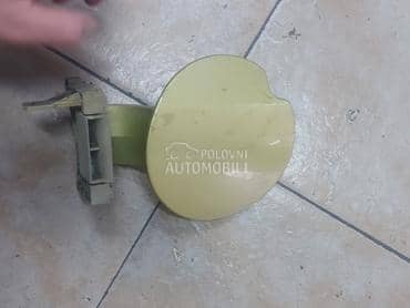 poklopac rezervoara za Peugeot 307