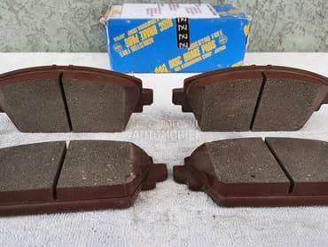 Pločice prednje za Nissan Almera Tino, Primera od 2000. do 2006. god.