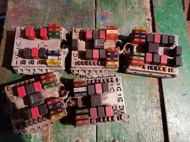 kutija osiguraca za Fiat Punto od 2000. do 2010. god.