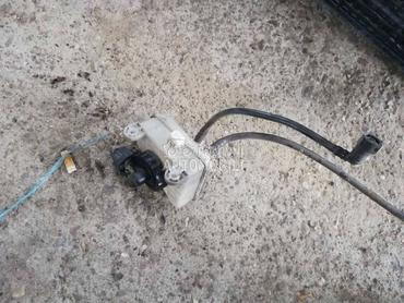 Posuda kočionog ulja za Ford Focus