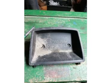 pregrada table za Volkswagen Golf 5, Jetta od 2005. do 2010. god.