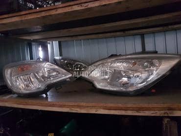 Prednji far levi desni za Opel Meriva od 2010. do 2013. god.
