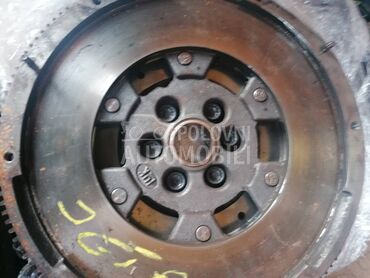 set kvacila sa plivajucim za Volkswagen Jetta od 2005. do 2010. god.