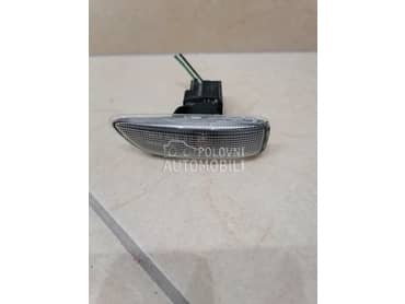 Migavac u krilu za Volvo S60, V70, XC70 od 2000. do 2007. god.