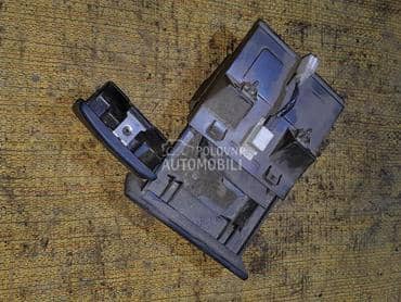 Pepeljara za Nissan Primera