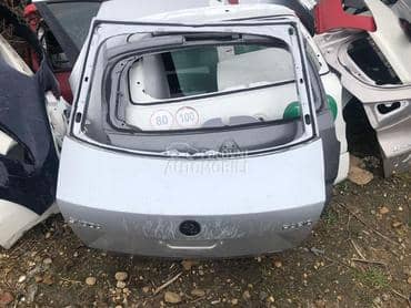 gepek vrata za Škoda Rapid od 2014. do 2020. god.